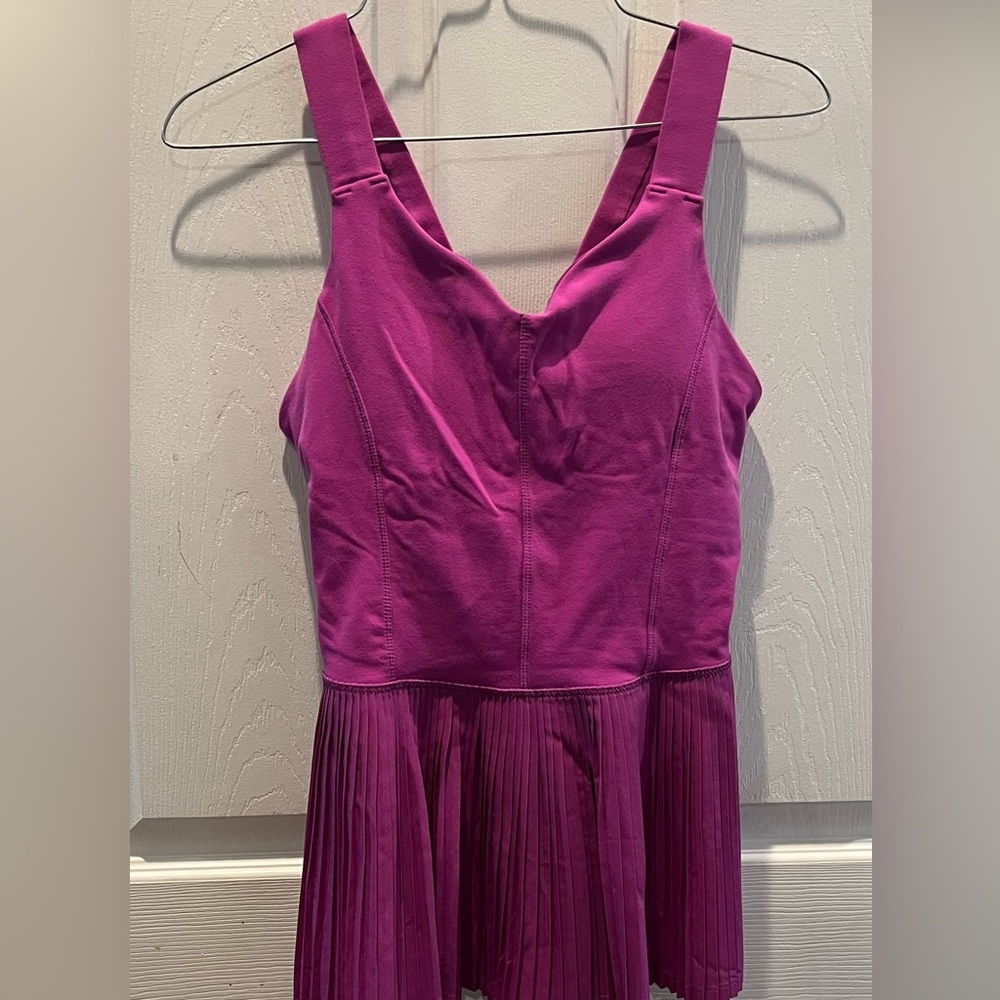 Lululemon purple top